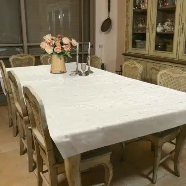 Elegant Tablecloth 140*220 cm - Shabbat and Holiday