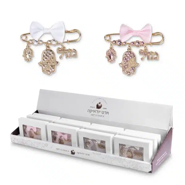 Full Stand Hamsa Assorted Girl